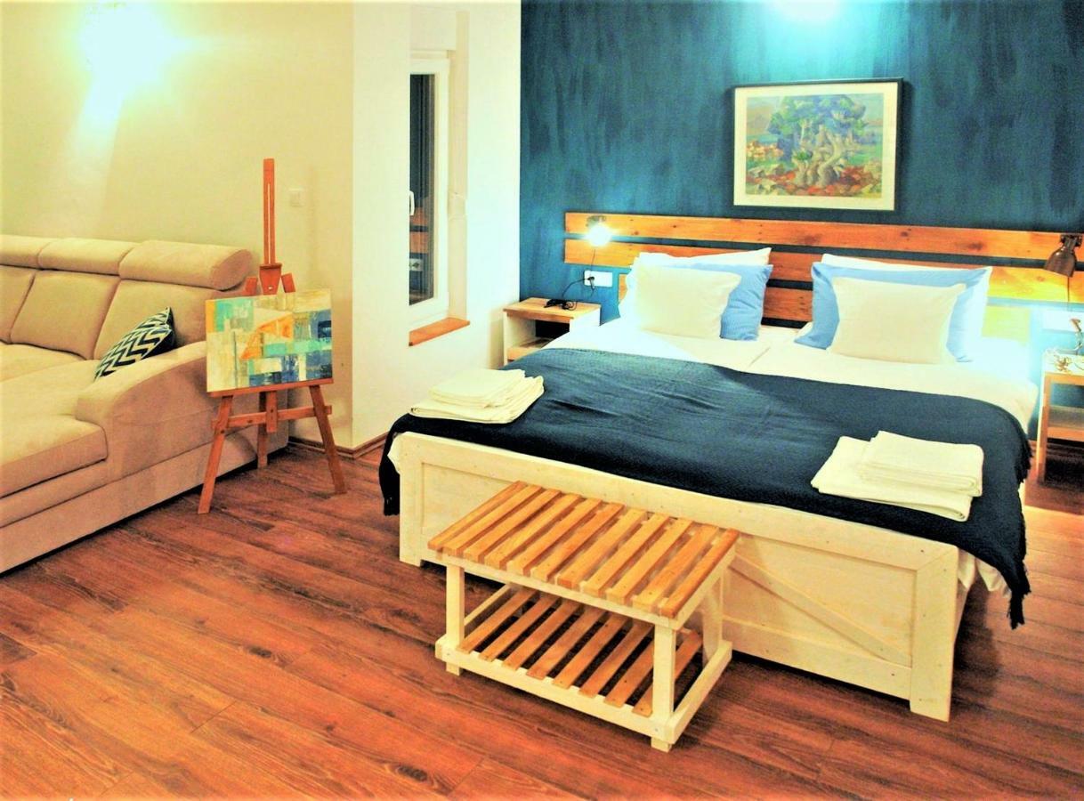 Maramare Apartments Stara Baška Eksteriør billede