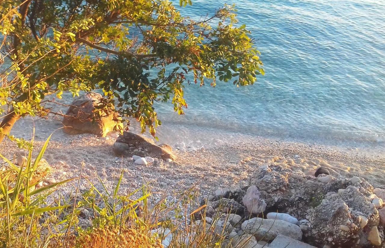 Maramare Apartments Stara Baška Eksteriør billede